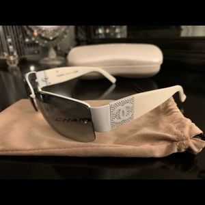 Authentic CHANEL 4117 B Sunglasses White